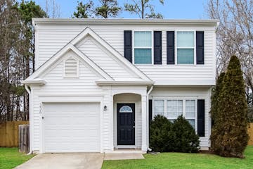 236 PURPLE LEAF RD FUQUAY VARINA, NC 27526